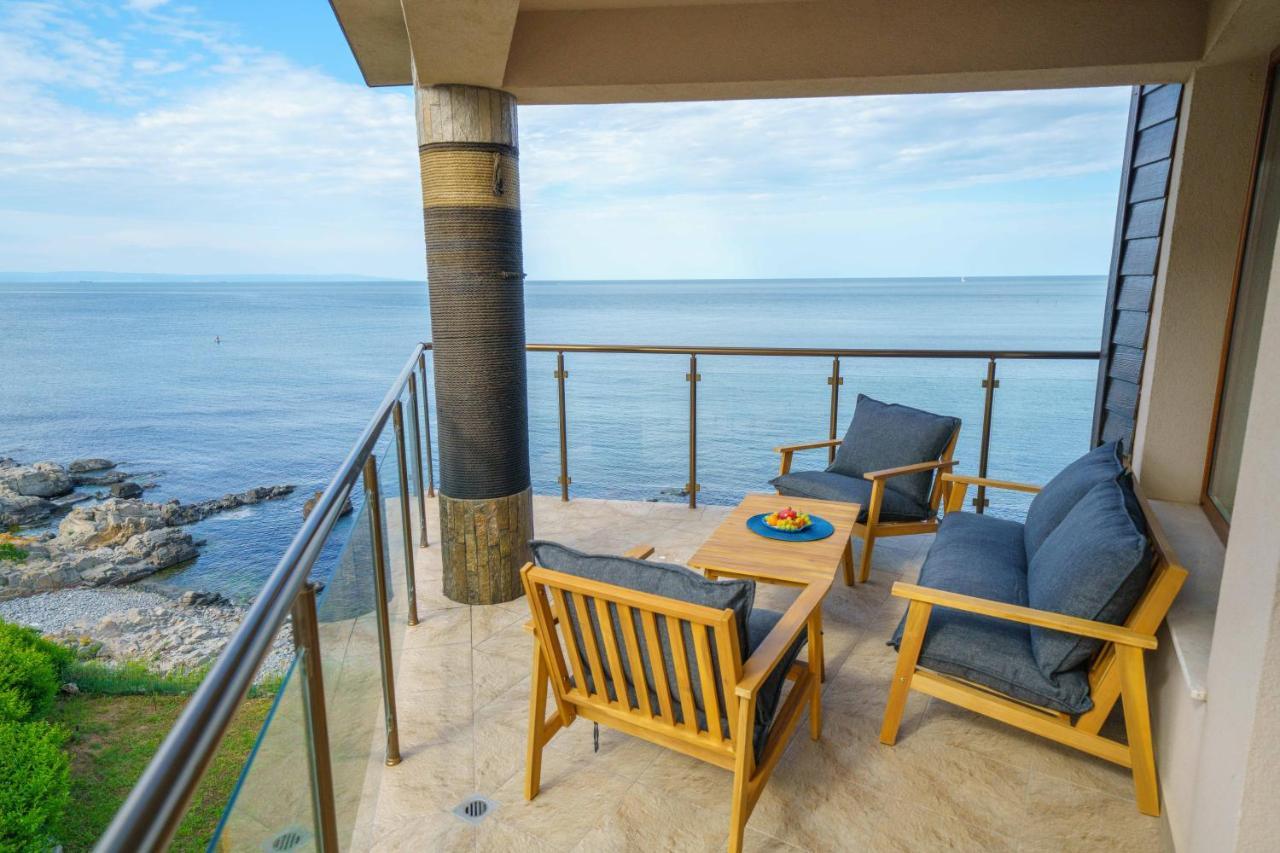 Dolphin Bay Boutique Complex Sozopol Hotel Bagian luar foto