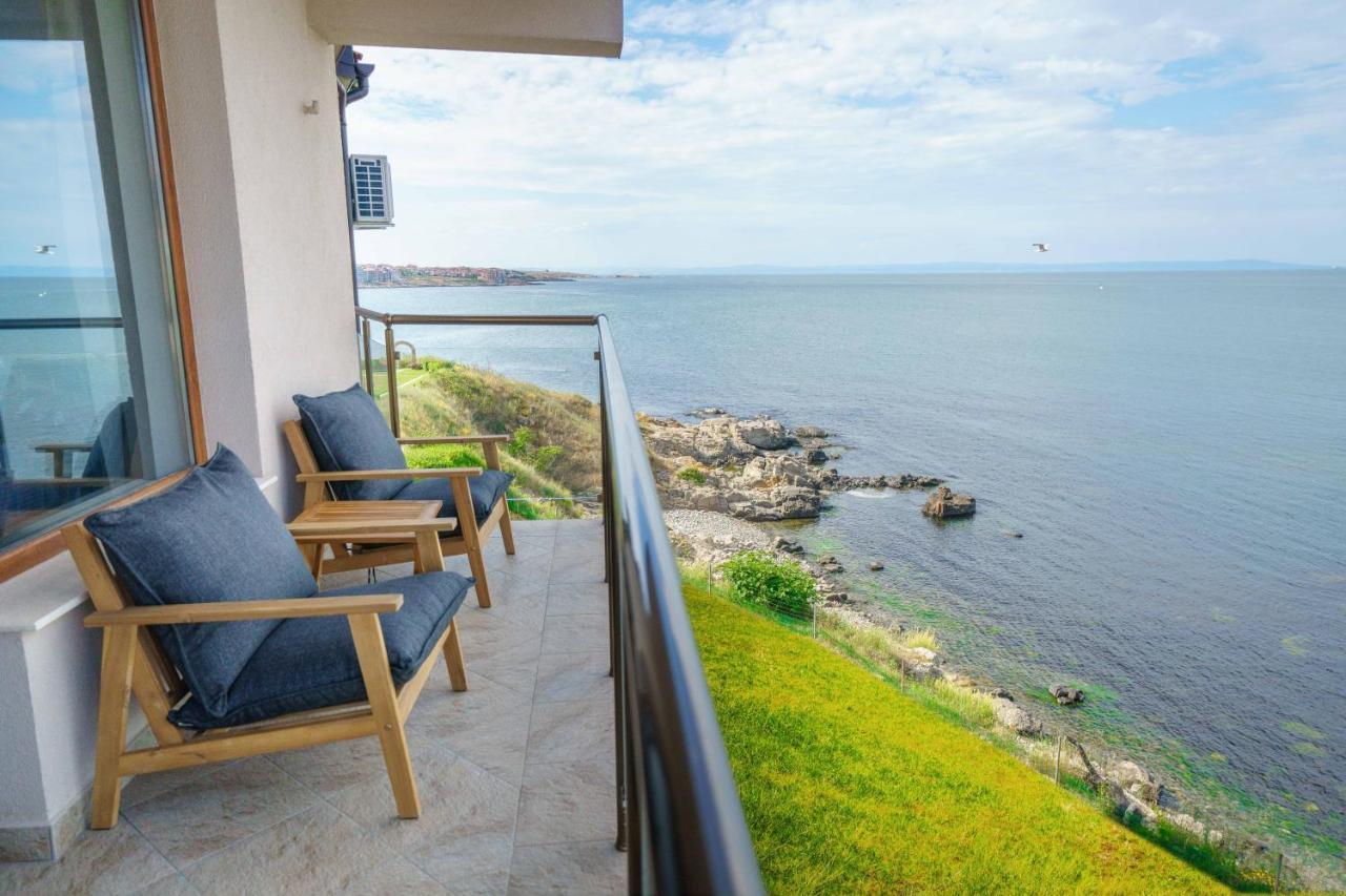 Dolphin Bay Boutique Complex Sozopol Hotel Bagian luar foto